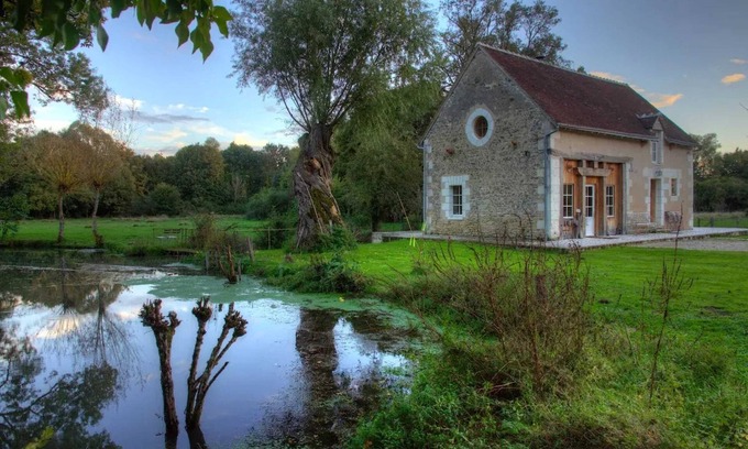 Beaumont-Village House | Homerez - House in Beaumont-Village