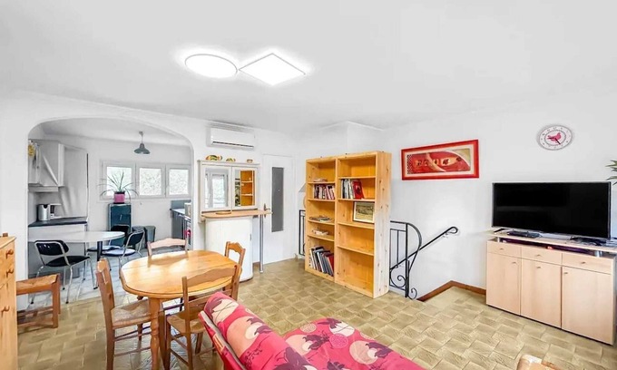 Saint-Herblain House | Homerez - House in Saint-Herblain