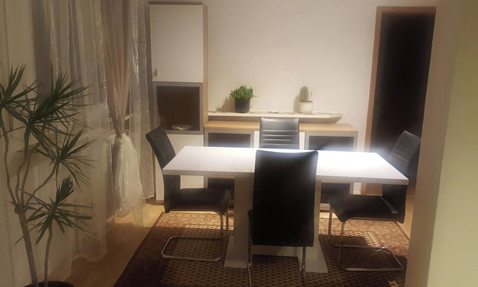 Ramstein-Miesenbach Apartment | Homerez - Spacious Apartment in Ramstein, 165m², garden