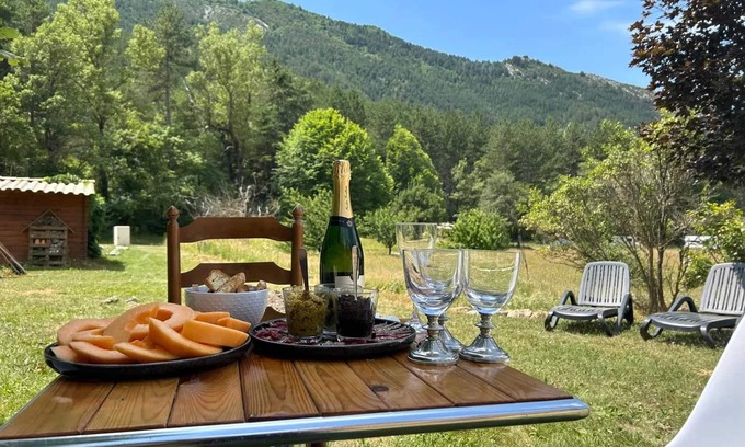 Castellane House | Homerez - Spacious House in Castellane with Garden and Mountain View