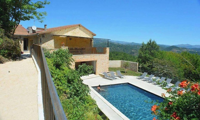 Prades Villa | Homerez - Villa in Prades with Private Pool