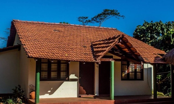 Mudigere House | HomeStay away from the hustle bustle of the city in midst of nature at its best.