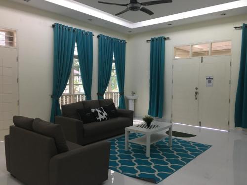 Kampung Telaga Mengkudu House | Homestay Cikgu Izan Kuala Terengganu
