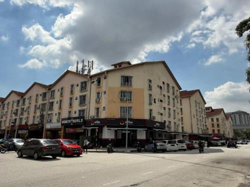 Seksyen 7 Apartment | Homestay emAs, Pusat Komersial Sek 7, Shah Alam, Selangor, Malaysia