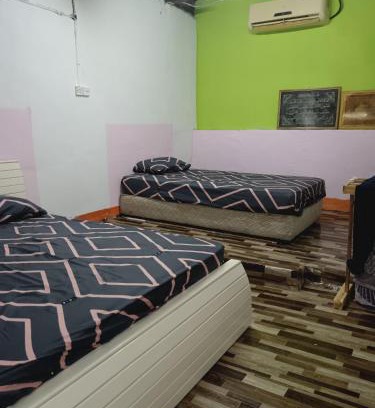 Gemencheh House | Homestay Jelai