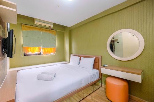 Kebagusan Apartment | Homey and Comfy 2BR Apartment @ Kebagusan City By Travelio