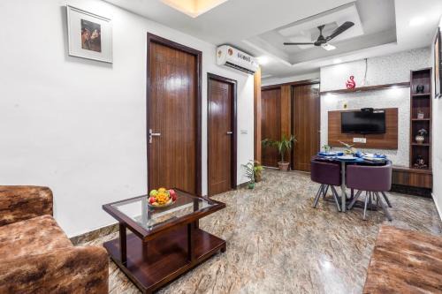 Vaishali Apartment | Homlee-Divya 3BHK-Vaishali Metro-Lift-Max Hospital