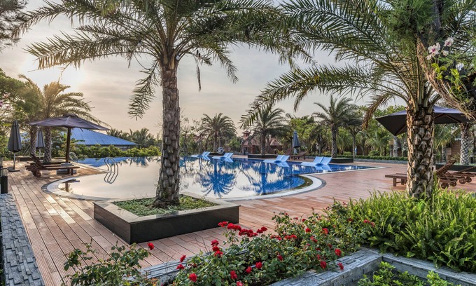 La Gi Hotel | Honba Lagi Beach Resort
