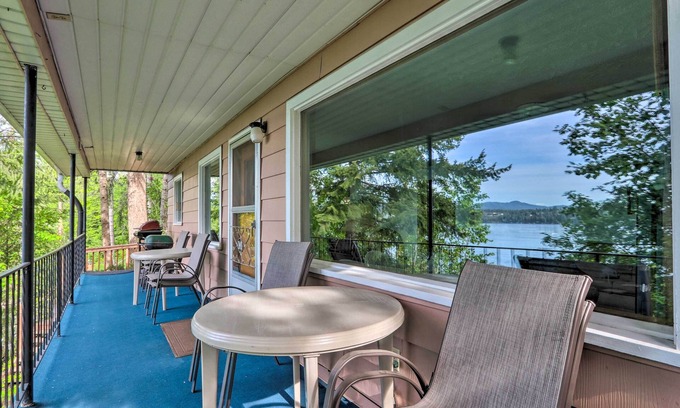 Hayden View Estates House | 'Honeysuckle on Hayden' Lakefront Home w/Dock!