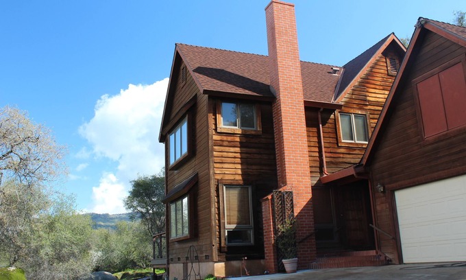 Three Rivers House | Hope's Vista - Pet Friendly, Great for Family Gatherings! Sleeps 12!