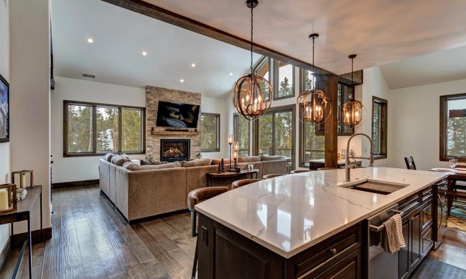 Baldy Mountain House | Hoppre Haus