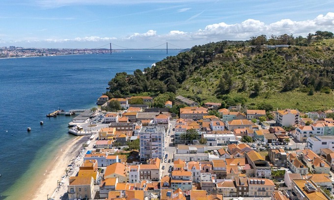 Trafaria Apartment | Hopstays - Trafaria Rio Pearl 49