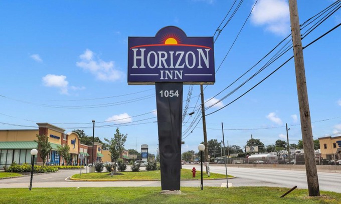 Avenel Hotel | Horizon Inn