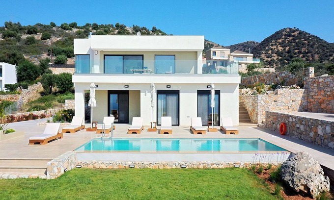 Agios Nikolaos Villa | Horizon View Villa with Endless View
