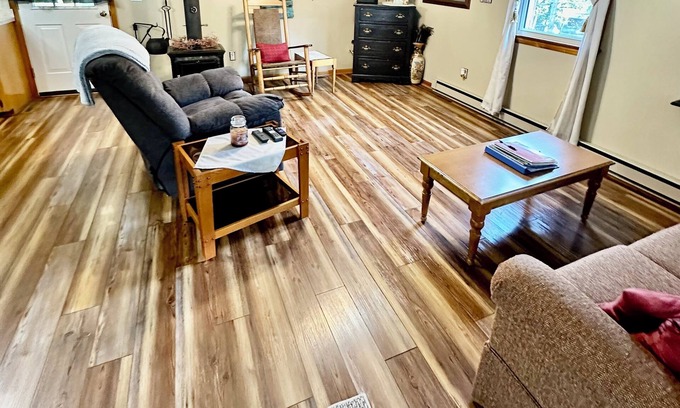 Shenandoah Cabin | Horse Lover's Hideaway - cabin located near mountain and river activities!