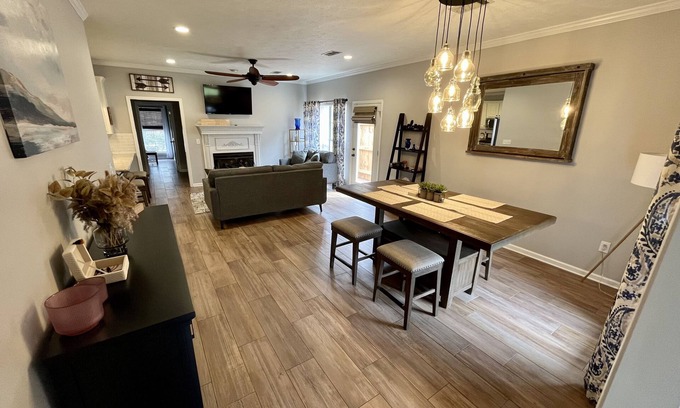 Flowood House | Hospitable Reservoir home w/King Bed near Shaggy’s