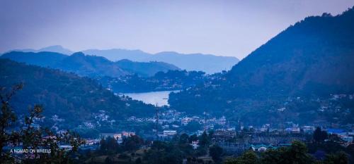 Bhimtal House | Host Labs Homestay - Premium View
