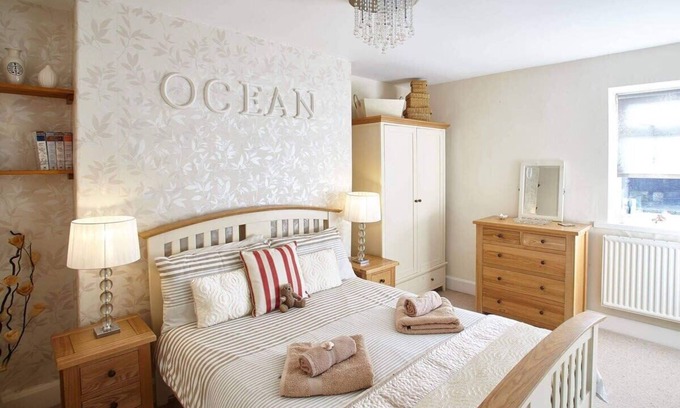 Hinderwell House | Host & Stay | View Point Apartment