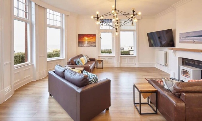 Saltburn-by-the-Sea Apartment | Host & Stay | Sea Forever Seafront Villa