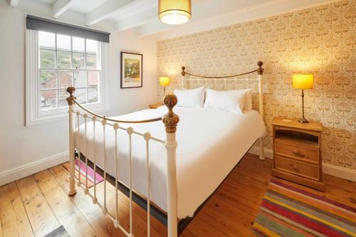 Staithes House | Host & Stay - Hampdon Cottage