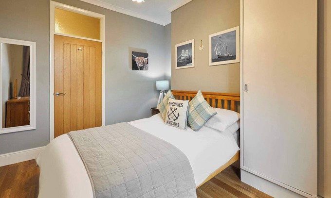 Amble House | Host & Stay | Hope Terrace