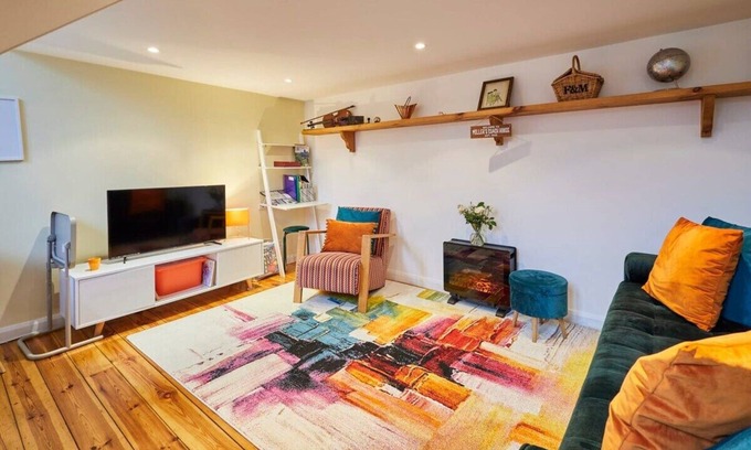 Hexham House | Host & Stay | Millers Coach House