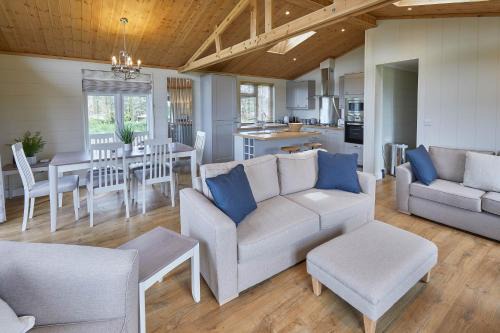 Runswick Bay House | Host & Stay - Salt & Seaweed