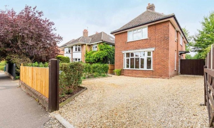 Norwich House | Host & Stay | St Clements House