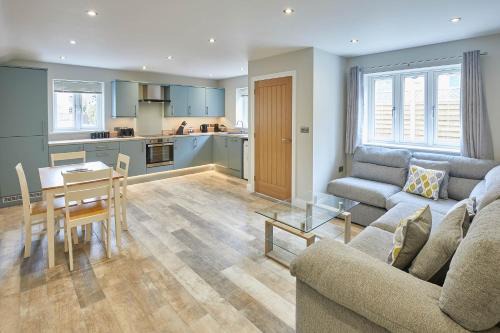 Thornton Dale House | Host & Stay - Sunny Dale Cottage