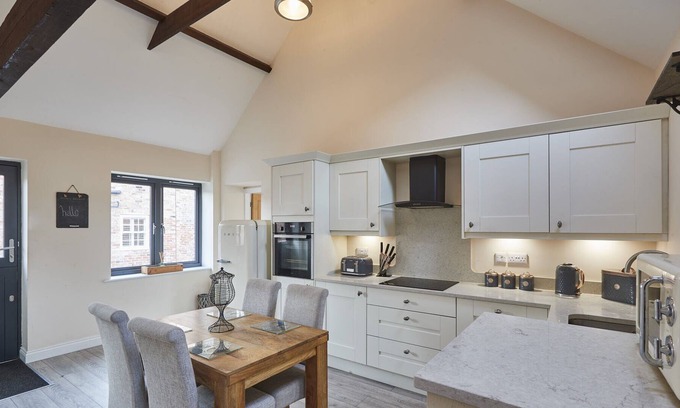 Aubourn House | Host & Stay | The Dairy