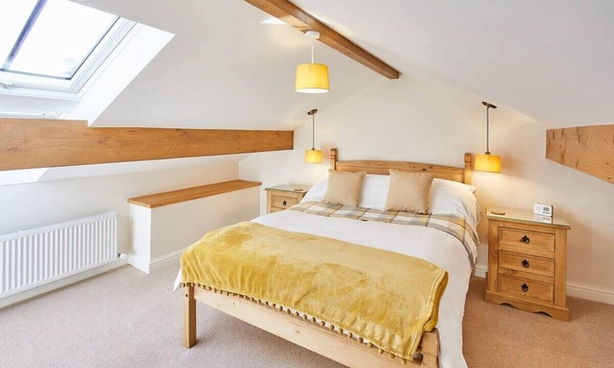Ilkley Apartment | Host & Stay | The Hayloft