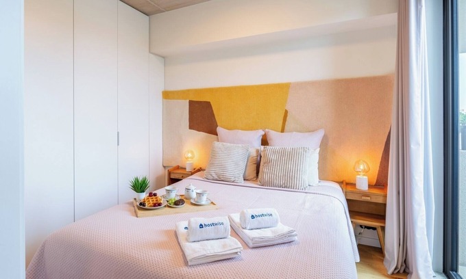 Matosinhos Apartment | Host Wise - Seaside Bright Flat w Balcony
