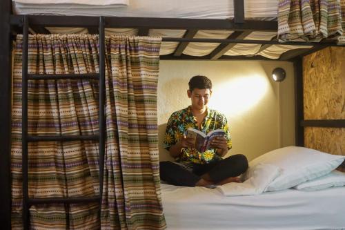 Flores House | Hostal Don Cenobio