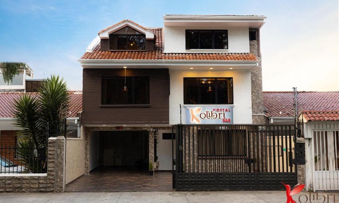 Huayna-Capac Hotel | Hostal Kolibri B&B