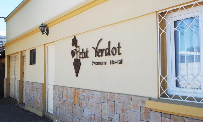 Santa Cruz House | Hostal Petit Verdot