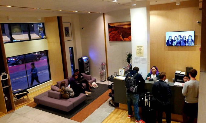 Theater District Hostel | Hostel ∙ 8 guests