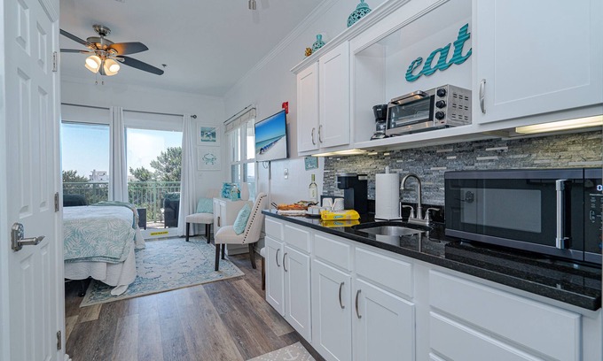 Seacrest Beach Condo | Hot tub is on, Double size Balcony, Free Bikes,30 A between Aly’s & Rosemary