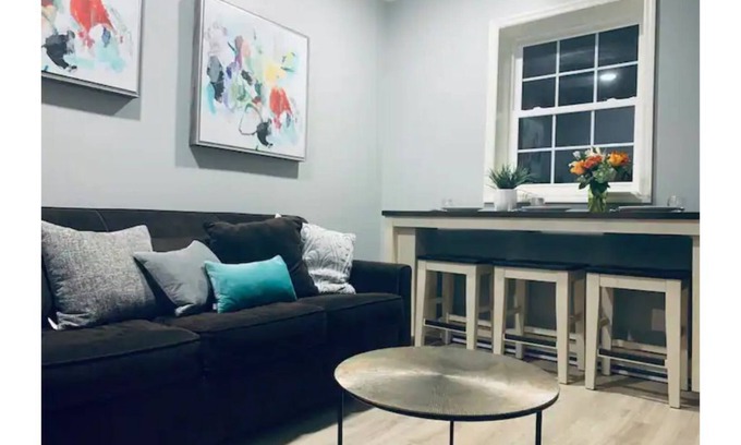 Halfmoon Apartment | HOT TUB & New Stylish Saratoga County Efficiency