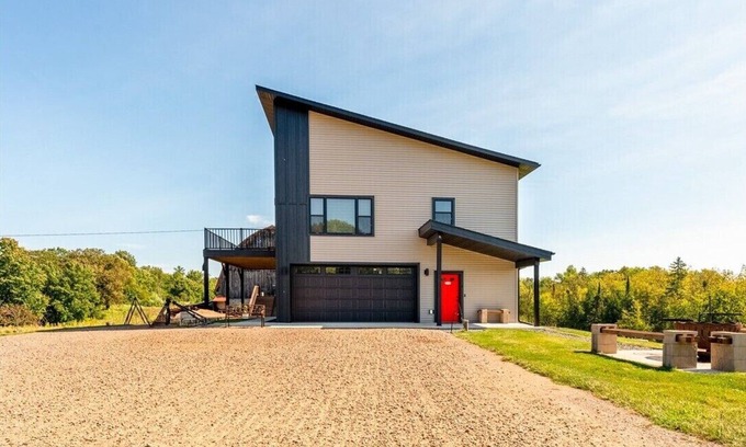 New Auburn House | Hot Tub Nights & Northwoods Adventures at Paraiso Acres!