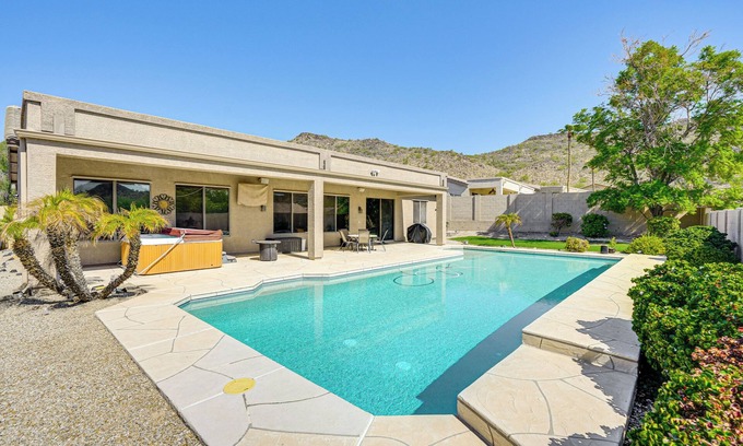 Deer Valley House | Hot Tub & On-Site Hiking: Phoenix Retreat!