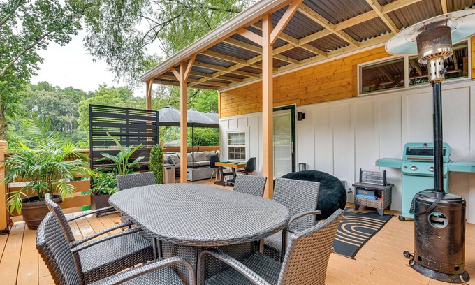 Church Street Apartment | Hot Tub & Patio: Private Couple's Escape in ATL