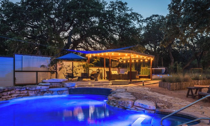 Dripping Springs House | Hot Tub, Pool, Vball/Tennis - Wedding Rehearsal