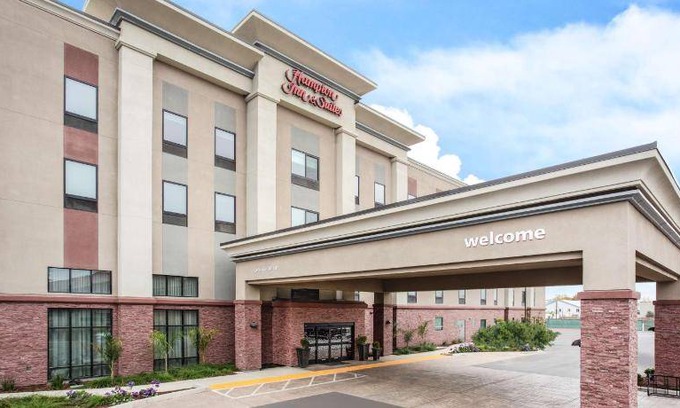 Watsonville Hotel | Hotel ∙ 127 guests
