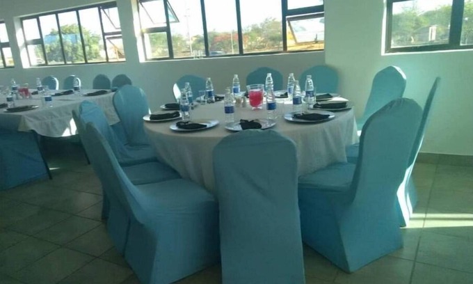Serowe House | Hotel 23 Botswana # 1 3 sq.m