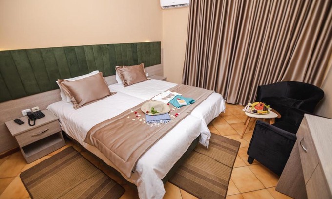 Nefza Hotel | Hotel Alrawabi