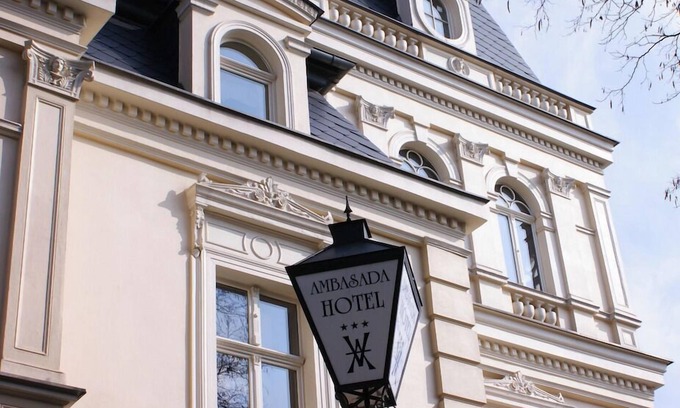 Boleslawiec Hotel | Hotel Ambasada Bolesławiec