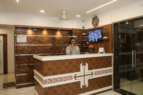 Navi Mumbai Hotel | Hotel Apple Inn