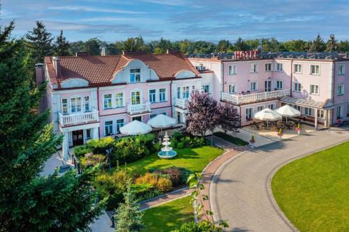 Wawer Hotel | Hotel Arkadia Royal
