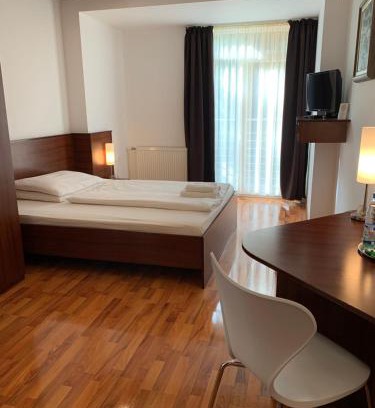 Senica Hotel | Hotel Arli