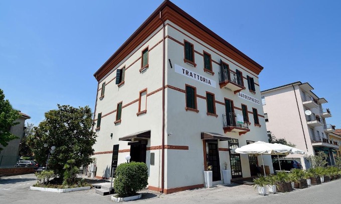 Marghera Hotel | Hotel Autoespresso Venice - Atika & Atif